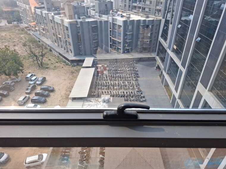 Balcony, science city Commercial Office Space in IT/SEZ 1529 Sq.Ft. In Science City Ahmedabad 9968465