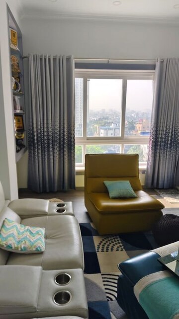 Living Room in 4 BHK Apartment at Ballygunge Place – for Sale