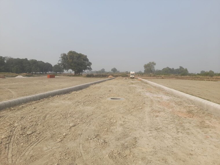 undefined, mohanlalganj  1600 Sq.Ft. Plot In Mohanlalganj Lucknow 9968486