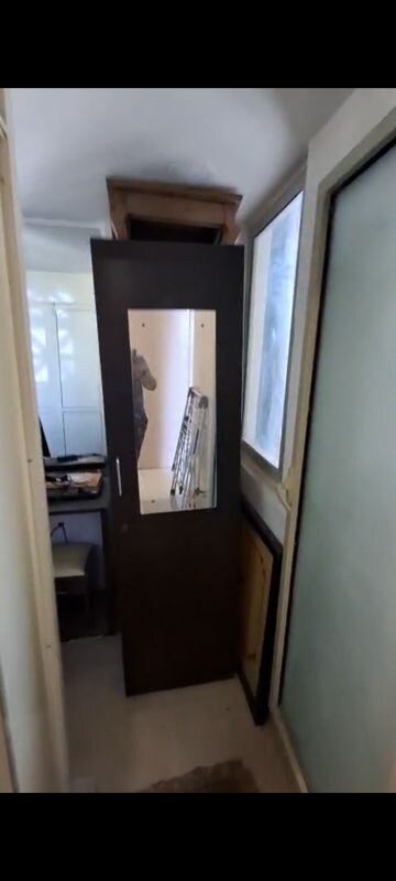 Room in 2 BHK Apartment at Hiranandani Estate Rodas Enclave, Ghodbunder Road – for Sale