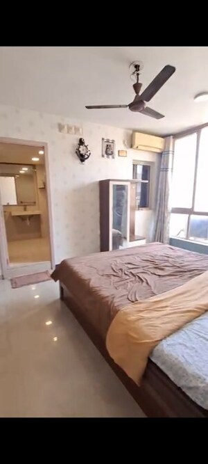 2 BHK Apartment For Sale in Hiranandani Estate Rodas Enclave, Ghodbunder Road