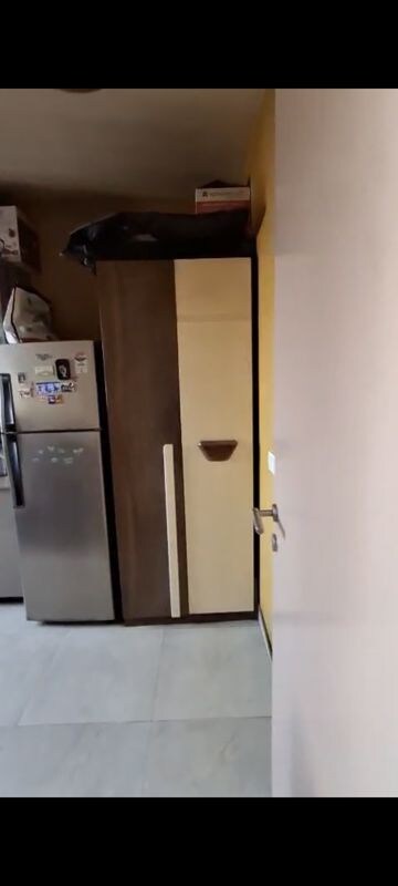 Room in 2 BHK Apartment at Hiranandani Estate Rodas Enclave, Ghodbunder Road – for Sale