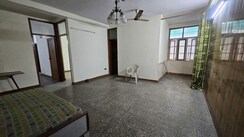 2 BHK + Study Room Builder Floor For Sale in Dilshad Colony