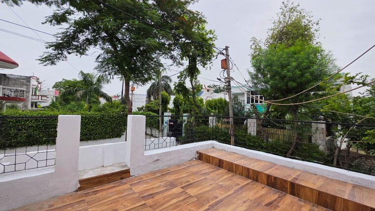 Balcony, saket 3.5 Bedroom 3500 Sq.Ft. Villa In Saket Delhi 9968656