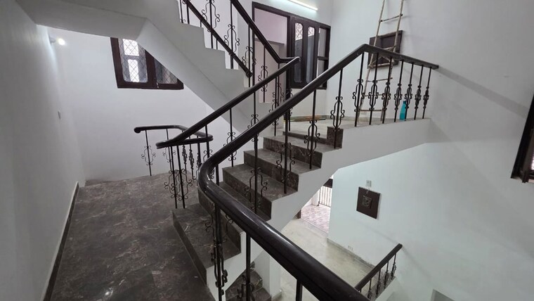 undefined, saket 3.5 Bedroom 3500 Sq.Ft. Villa In Saket Delhi 9968656