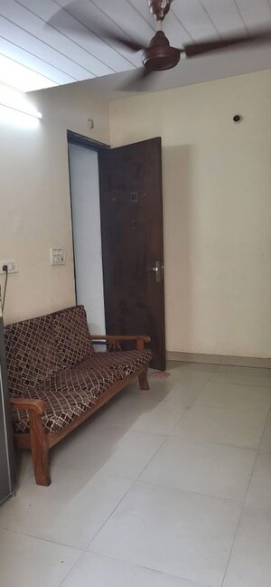Bedroom in 1 BHK Builder Floor at Minarch Tower, Sector 44 – for Rent