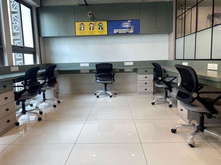 Team Area, vastrapur Commercial Office Space 1080 Sq.Ft. In Vastrapur Ahmedabad 9968885