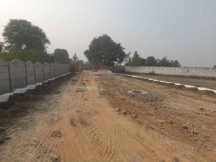 undefined, mohanlalganj  2400 Sq.Ft. Plot In Mohanlalganj Lucknow 9968873