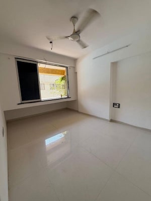 Room in 1 BHK Apartment at Azad Nagar – for Rent