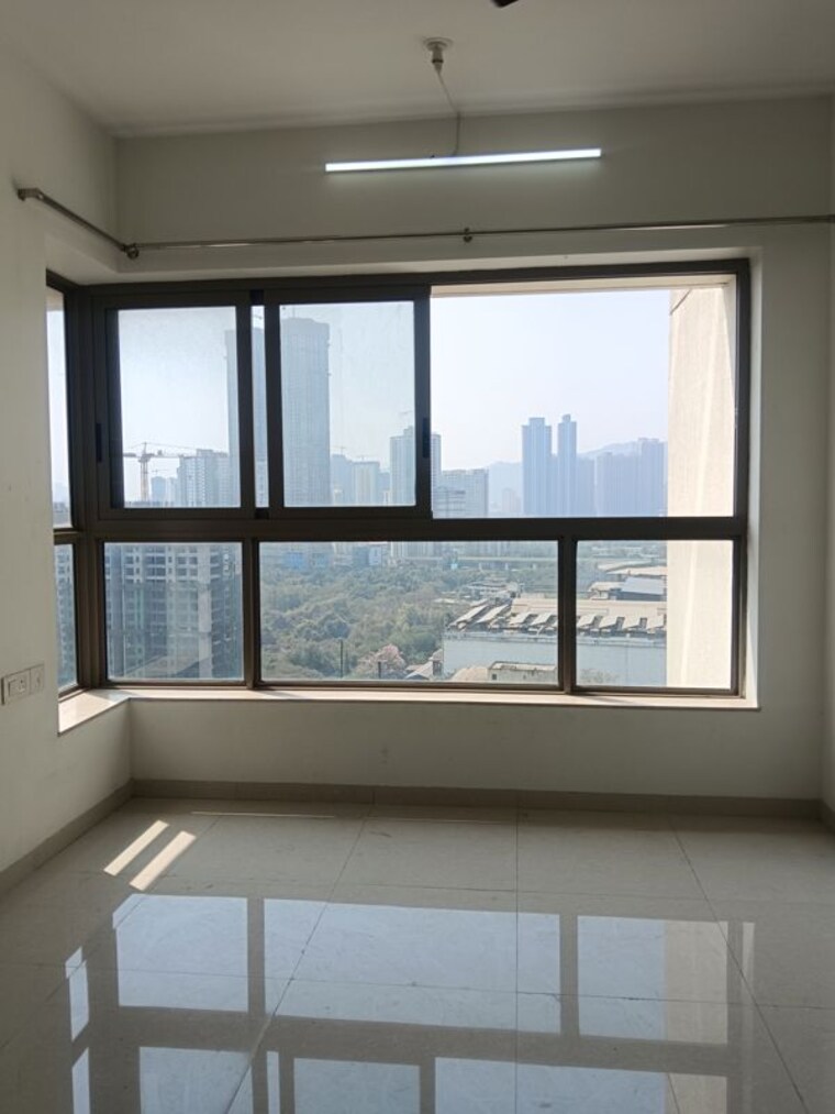 Room, kalpataru-paramount 2 Bedroom 672 Sq.Ft. Apartment In Kapur Bawdi Thane 9969055