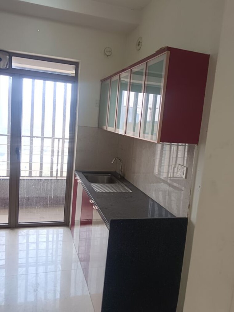 Kitchen, kalpataru-paramount 2 Bedroom 672 Sq.Ft. Apartment In Kapur Bawdi Thane 9969055