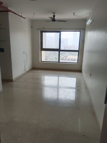 2 BHK Apartment For Rent in Kalpataru Paramount, Kapur Bawdi