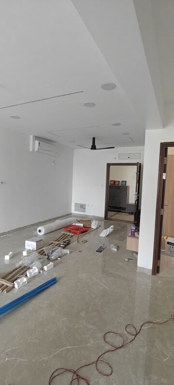 Room in 3 BHK Apartment at Hallmark Skyrena, Narsingi – for Rent