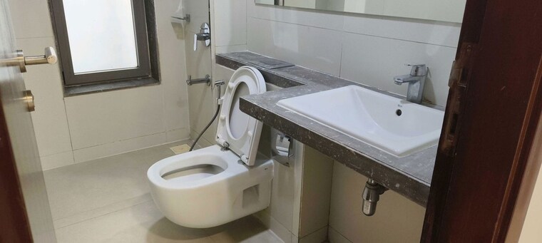 Bathroom, wadhwa-the-address-boulevard 3 Bedroom 1300 Sq.Ft. Apartment In Ghatkopar West Mumbai 9969267