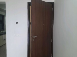 Furnished Amenities in 3 BHK Apartment at Wadhwa The Address Boulevard, Ghatkopar West – for Sale