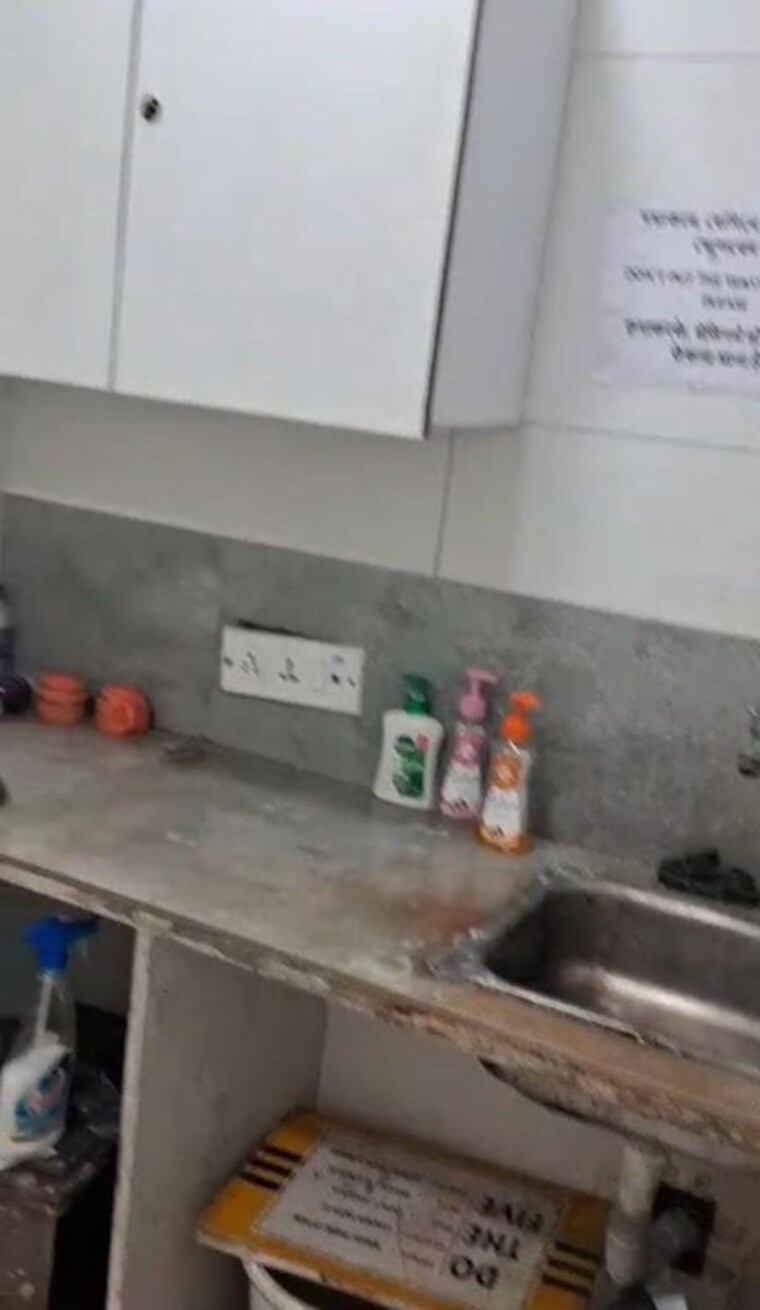 Kitchen, bbd bagh Commercial Office Space 1700 Sq.Ft. In Bbd Bagh Kolkata 9969323