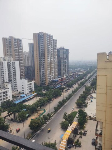 2 BHK Apartment For Rent in Gardenia Gateway, Sector 75