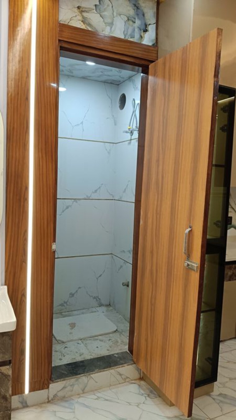 undefined, shalimar garden extension i 4 Bedroom 1400 Sq.Ft. Builder Floor In Shalimar Garden Extension I Ghaziabad 9969398