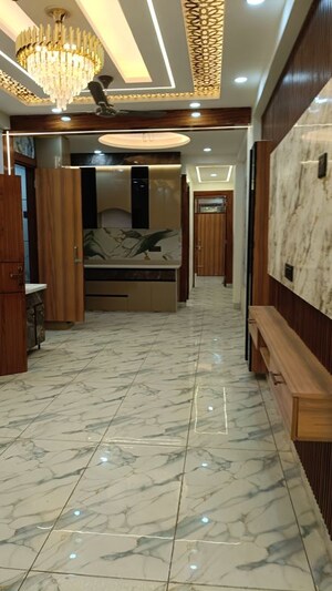 Building Lobby in 4 BHK Builder Floor at Shalimar Garden Extension I – for Sale