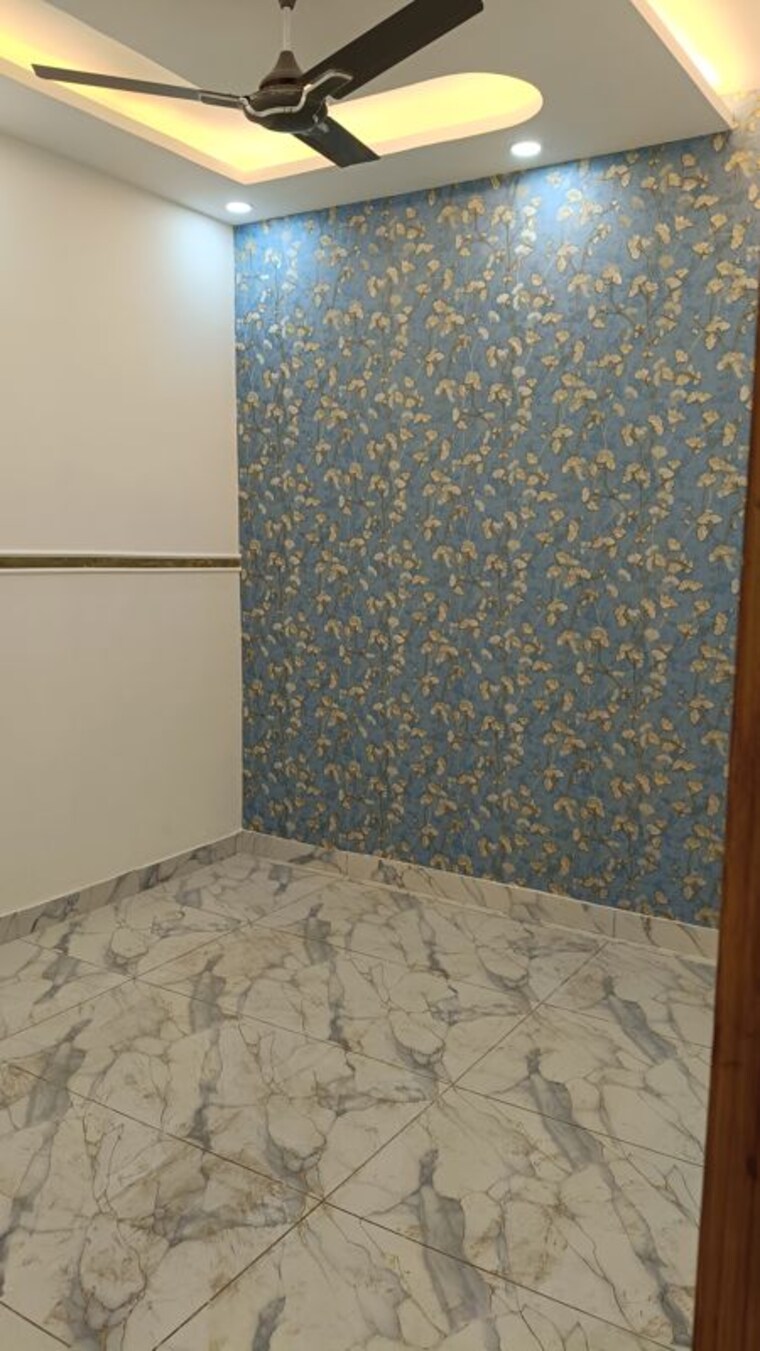 Bedroom, shalimar garden extension i 4 Bedroom 1400 Sq.Ft. Builder Floor In Shalimar Garden Extension I Ghaziabad 9969398