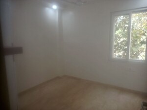 Room in 3 BHK Builder Floor at Janakpuri – for Sale