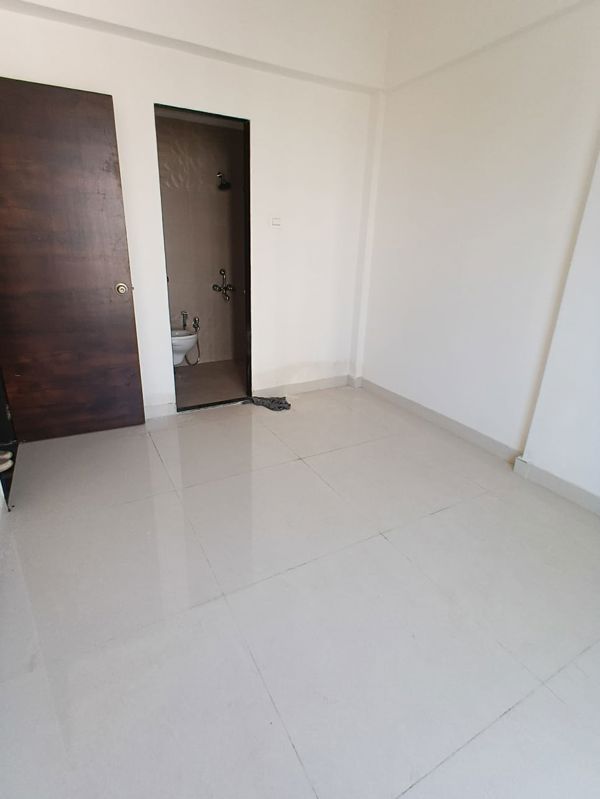 1 BHK Apartment For Rent in Malad East
