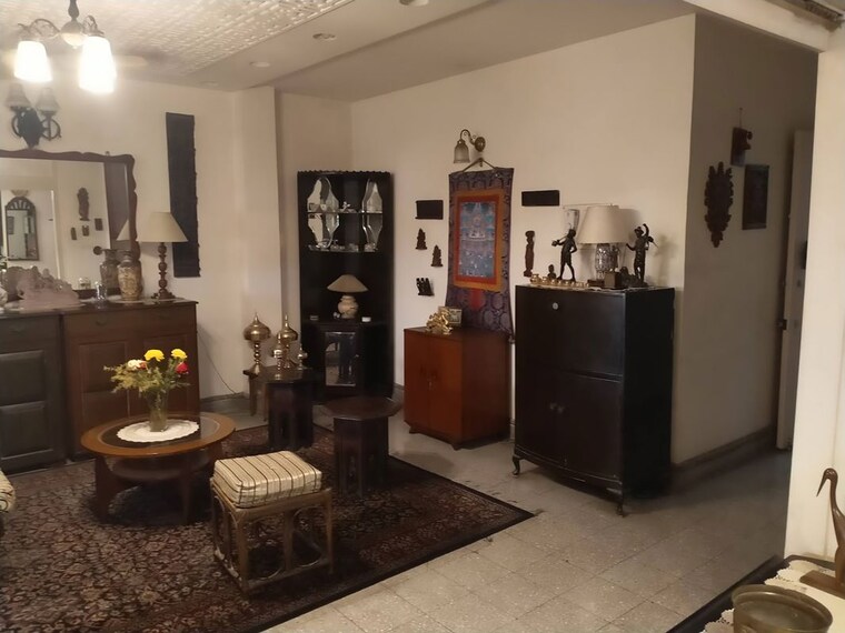 Living Room, gariahat 6 Bedroom 4700 Sq.Ft. Apartment In Gariahat Kolkata 9969327