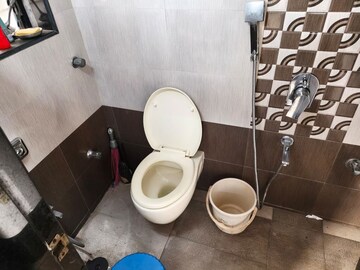 Bathroom in 1 BHK Apartment at Manavsthal Heights, Andheri East – for Rent