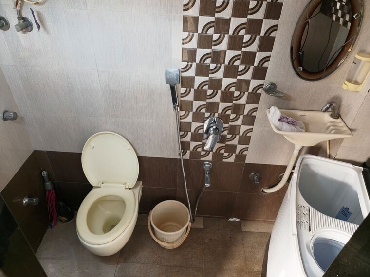 Bathroom, manavsthal-heights 1 Bedroom 600 Sq.Ft. Apartment In Andheri East Mumbai 9969418