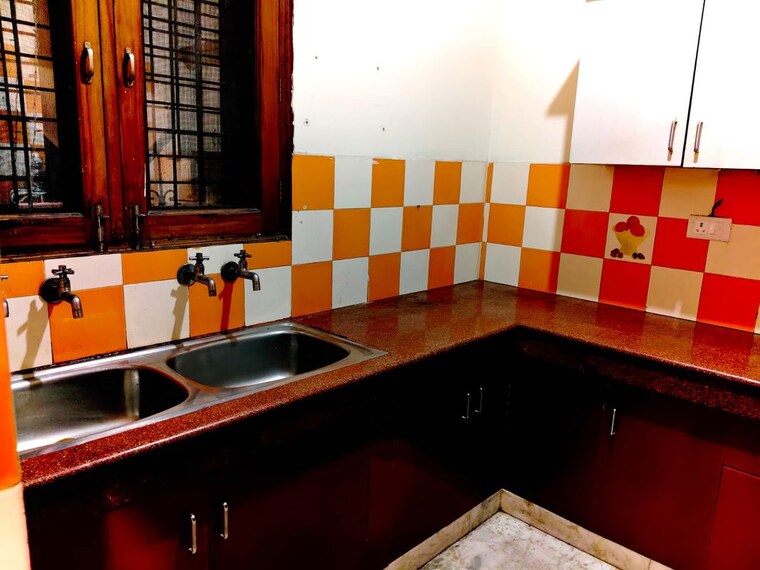 Kitchen, sector 40 1 Bedroom 900 Sq.Ft. Builder Floor In Sector 40 Gurgaon 9969427