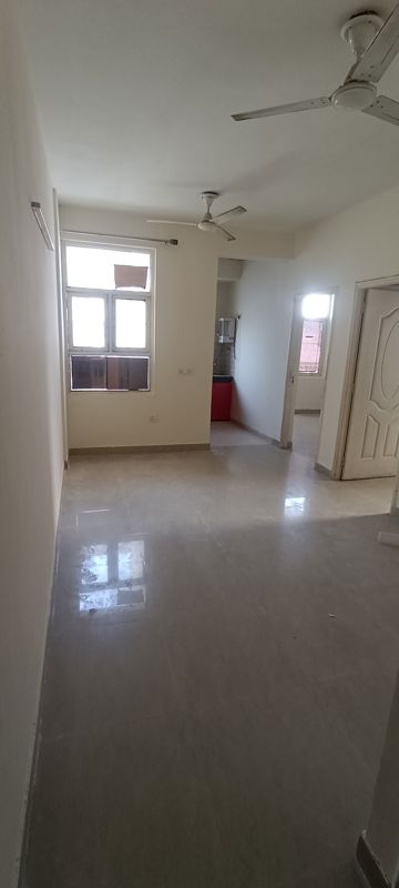 2 BHK 800 Sq.Ft. Apartment in Shree Vardhman Mantra