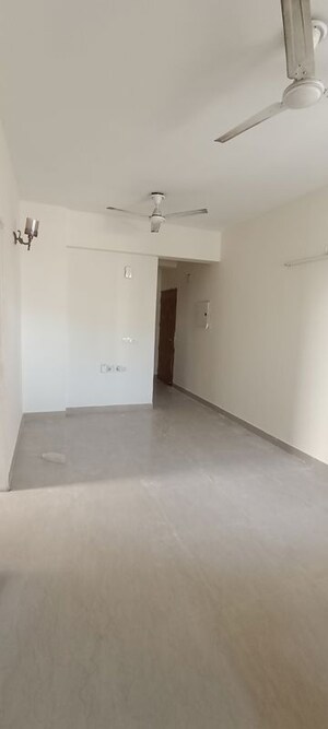 Room in 2 BHK Apartment at Shree Vardhman Mantra, Sector 67 – for Rent
