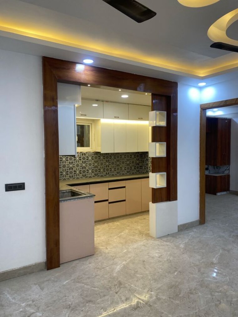 Living Room, sr-73-avenue 2 Bedroom 1050 Sq.Ft. Builder Floor In Sector 74 Noida 9969443