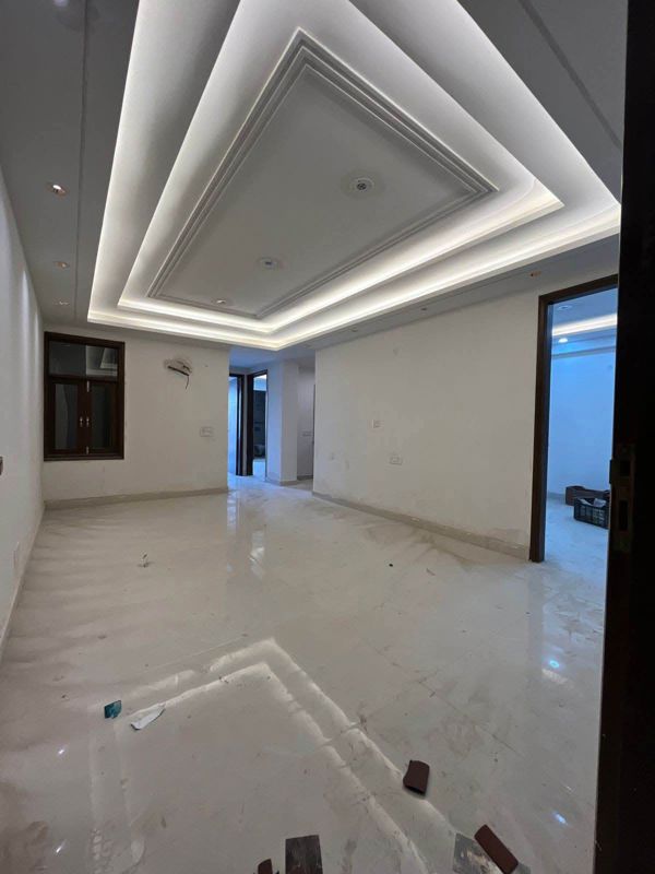 3 BHK + Servant Room Apartment For Rent in Palm Residency Chhatarpur