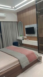 2 BHK + Extra Room 663 Sq.Ft. Builder Floor in Borivali East