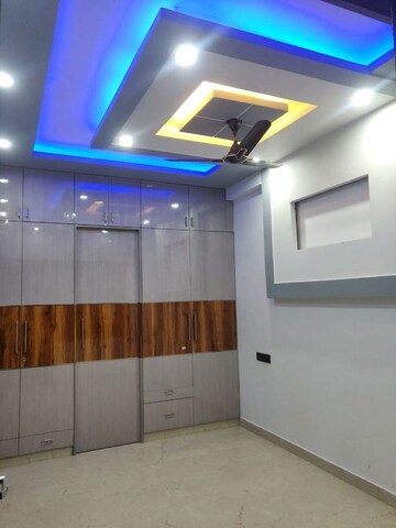 2.5 BHK Villa For Rent in Sector 56