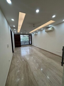 3 BHK + Servant Room Builder Floor For Sale in Safdarjung Enclave