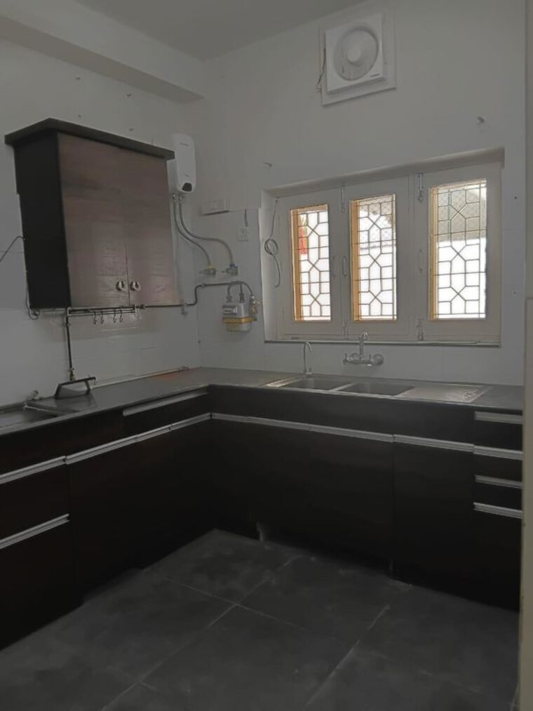 Kitchen, palm-residency-chhatarpur 1 Bedroom 600 Sq.Ft. Builder Floor In Chattarpur Delhi 9969477