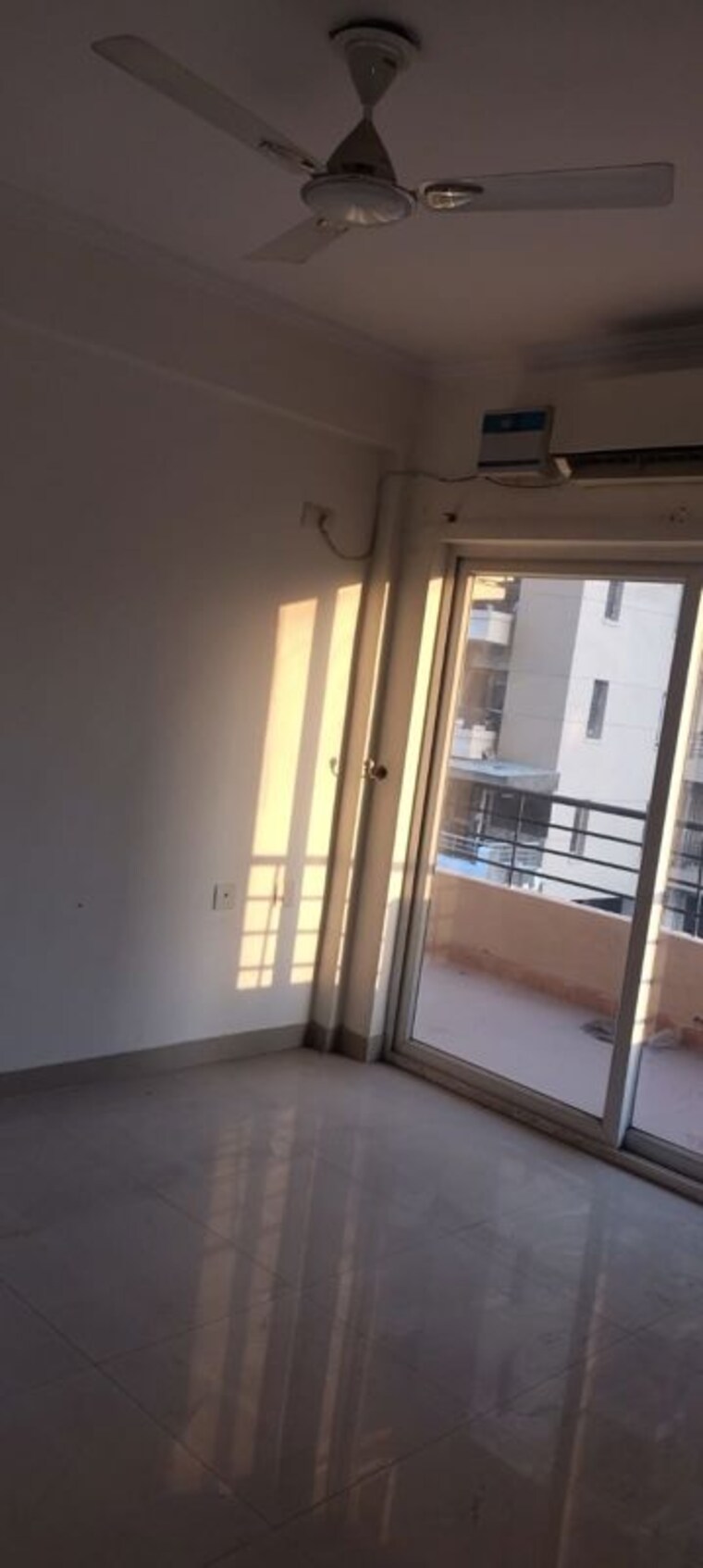 Balcony, rps-savana 4 Bedroom 2468 Sq.Ft. Apartment In Sector 88 Faridabad 9969485