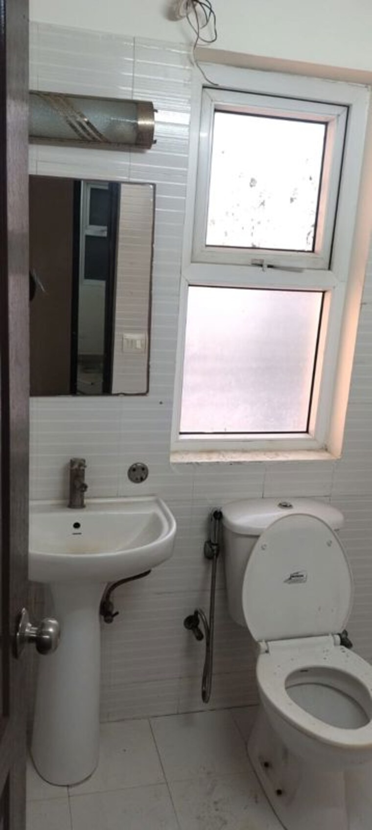Bathroom, rps-savana 4 Bedroom 2468 Sq.Ft. Apartment In Sector 88 Faridabad 9969485