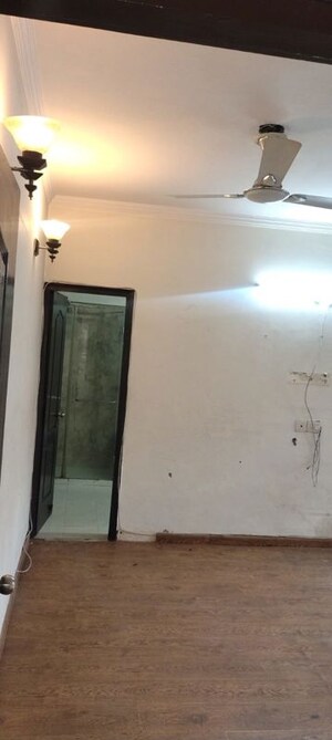 Room in 4 BHK Apartment at RPS Savana, Sector 88 – for Rent