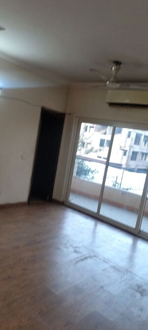 Room in 4 BHK Apartment at RPS Savana, Sector 88 – for Rent