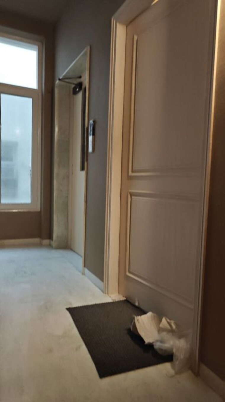 Room, risland-sky-mansion 2 Bedroom 850 Sq.Ft. Builder Floor In Chattarpur Delhi 9969488