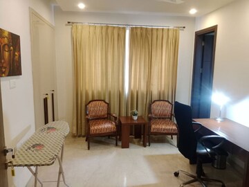 Living Room in 3 BHK Builder Floor at Palm Residency Chhatarpur, Chattarpur – for Rent