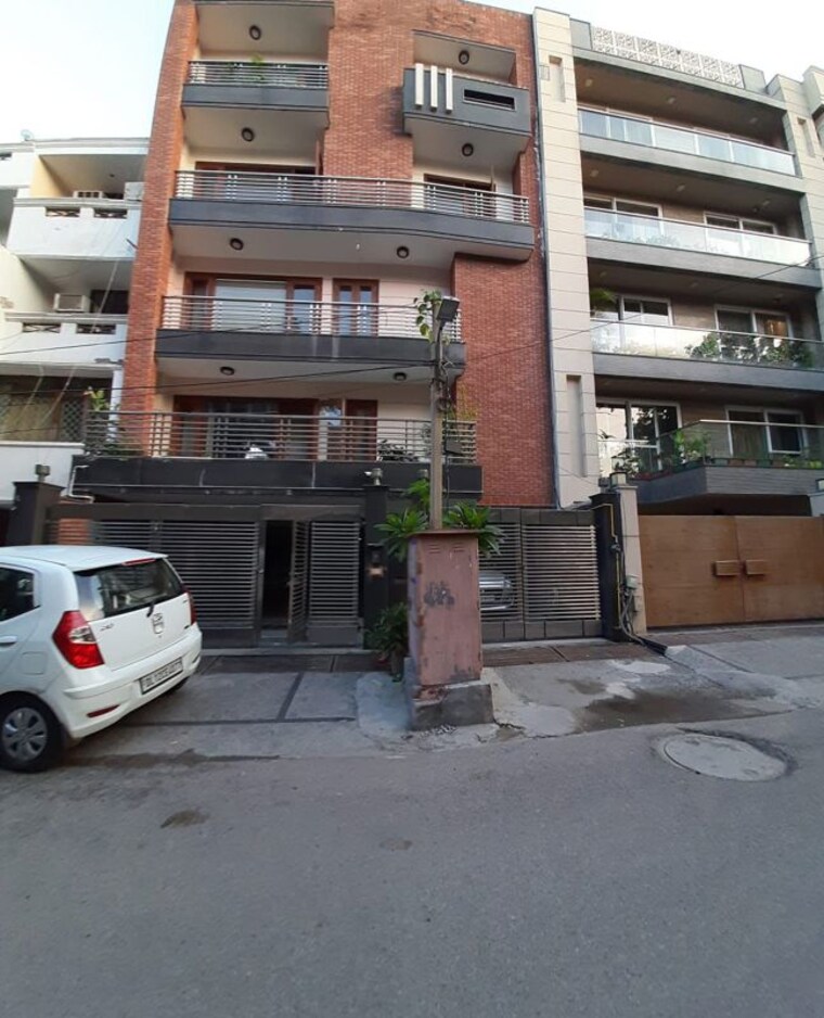 Exterior View, panchsheel enclave 3 Bedroom 2000 Sq.Ft. Builder Floor In Panchsheel Enclave Delhi 9969502