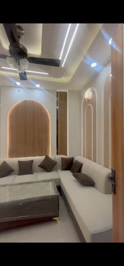 2 BHK + Extra Room Builder Floor For Sale in Uttam Nagar