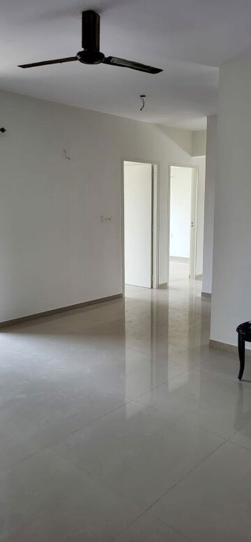 Room in 3 BHK Apartment at Aashray Arise, Shilaj – for Rent