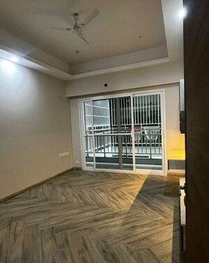 Bedroom in 4 BHK Apartment at Uchdpl Veridia Oakwood Enclave, Wave City – for Rent