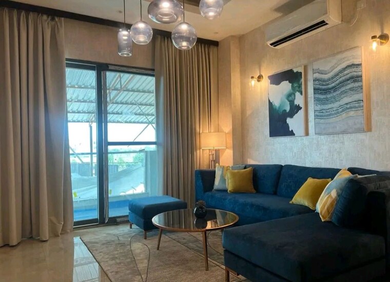 Living Room, uchdpl-veridia-oakwood-enclave 4 Bedroom 2385 Sq.Ft. Apartment In Wave City Ghaziabad 9969551