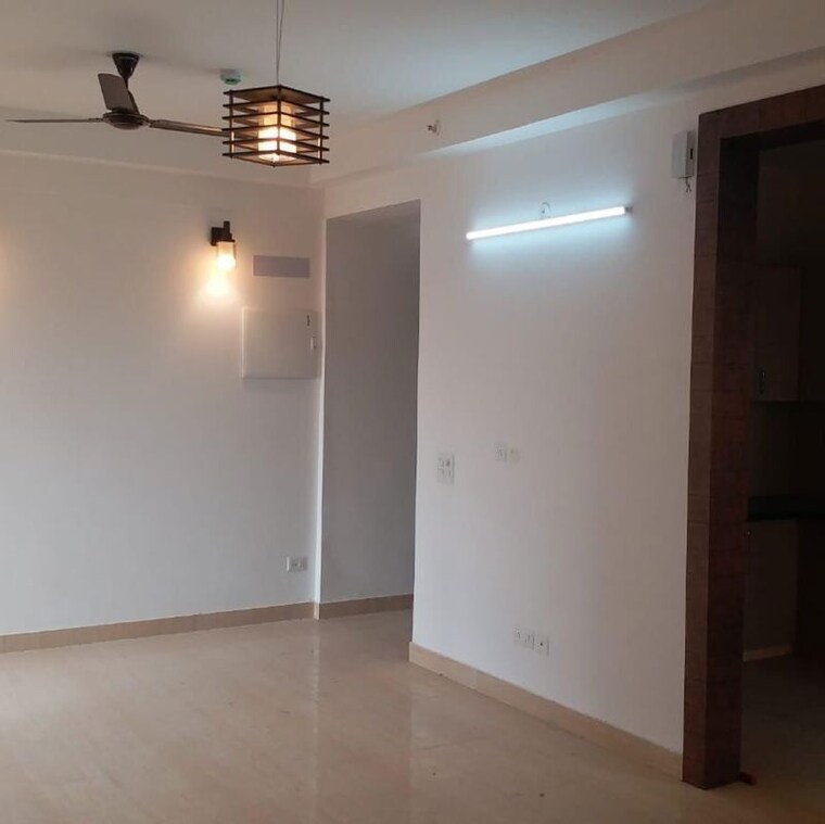 Room, unitech-habitat 3 Bedroom 2096 Sq.Ft. Apartment In Sector 34 Greater Noida Greater Noida 9969558